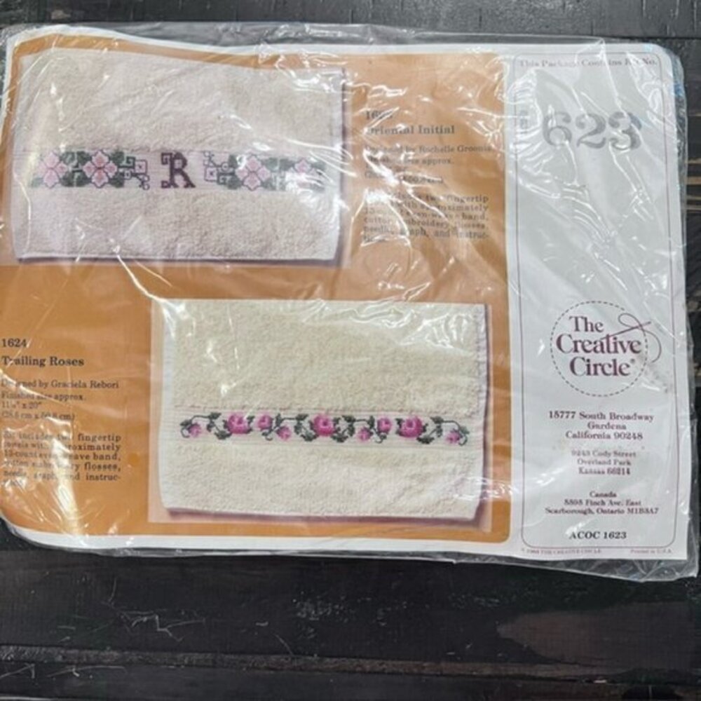NEW Vintage 1983 Oriental‎ Initial Hand Towel The Creative Circle Kit #1623